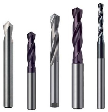 Nguyên nhân dẫn đến những biến động mạnh về giá thành của dụng cụ cắt gọt giai đoạn 2025-2026
